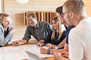 /assets/images/5/gewerbebau-holz-architekt-architektur-planung-7228455rwg27vfe.jpg