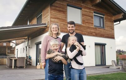 /assets/images/7/Holzhaus-Referenz-Ungnadner-wwkf1xajfaejyw1.jpg
