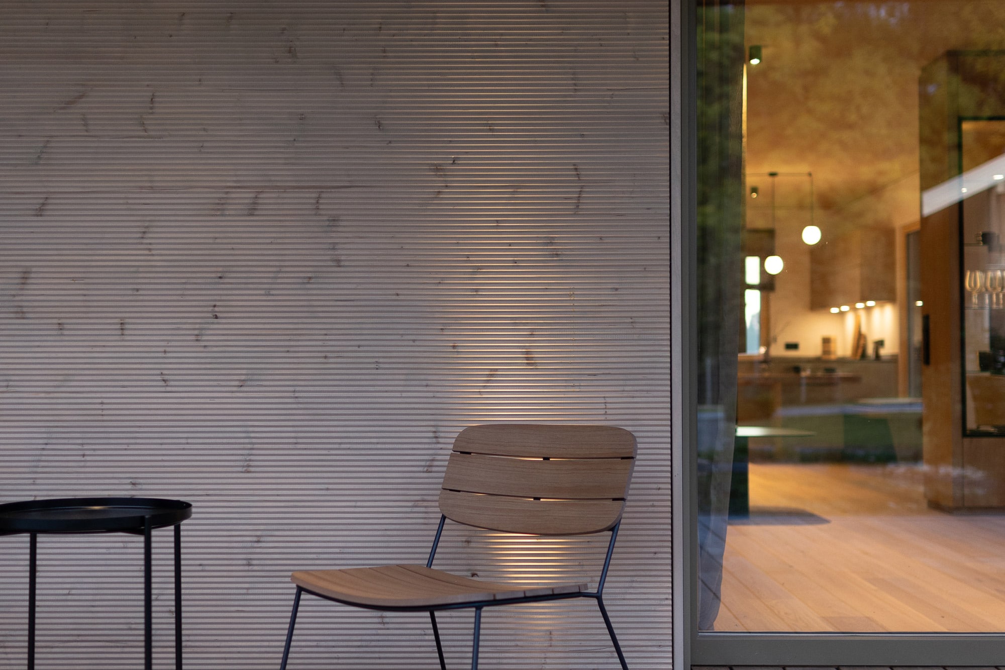 /files/dateien/Allgemeine%20Bilder/Generelle%20Fotos/Holzhaus-Fassade-Design.jpg