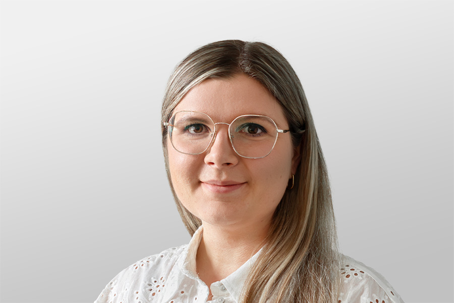 /files/dateien/Ansprechpartner/Sabine_Ahollinger.jpg
