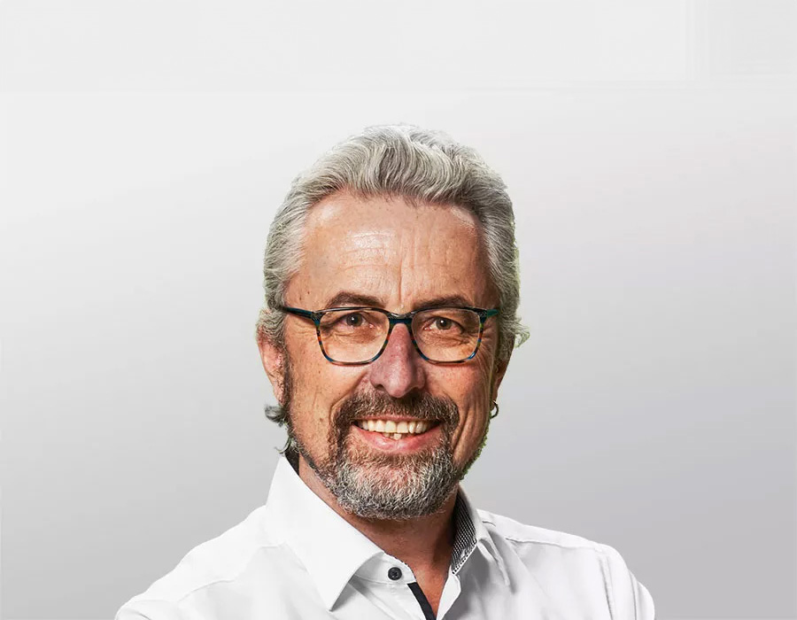 /files/dateien/Ansprechpartner/ernst-armin.jpg