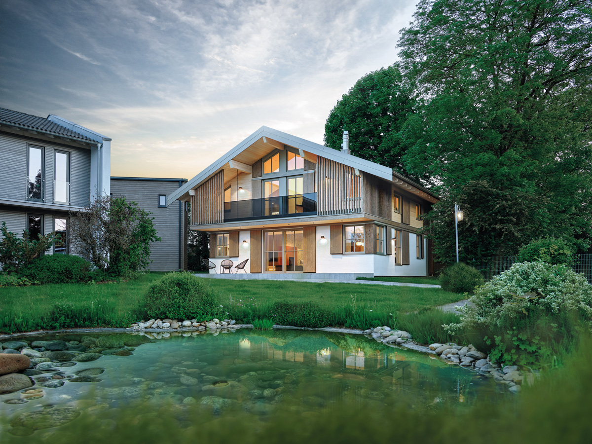 /files/dateien/H%C3%A4user/Baustile/Landhaus/Landhaus-bauen-aus-holz-holzhaus.jpg