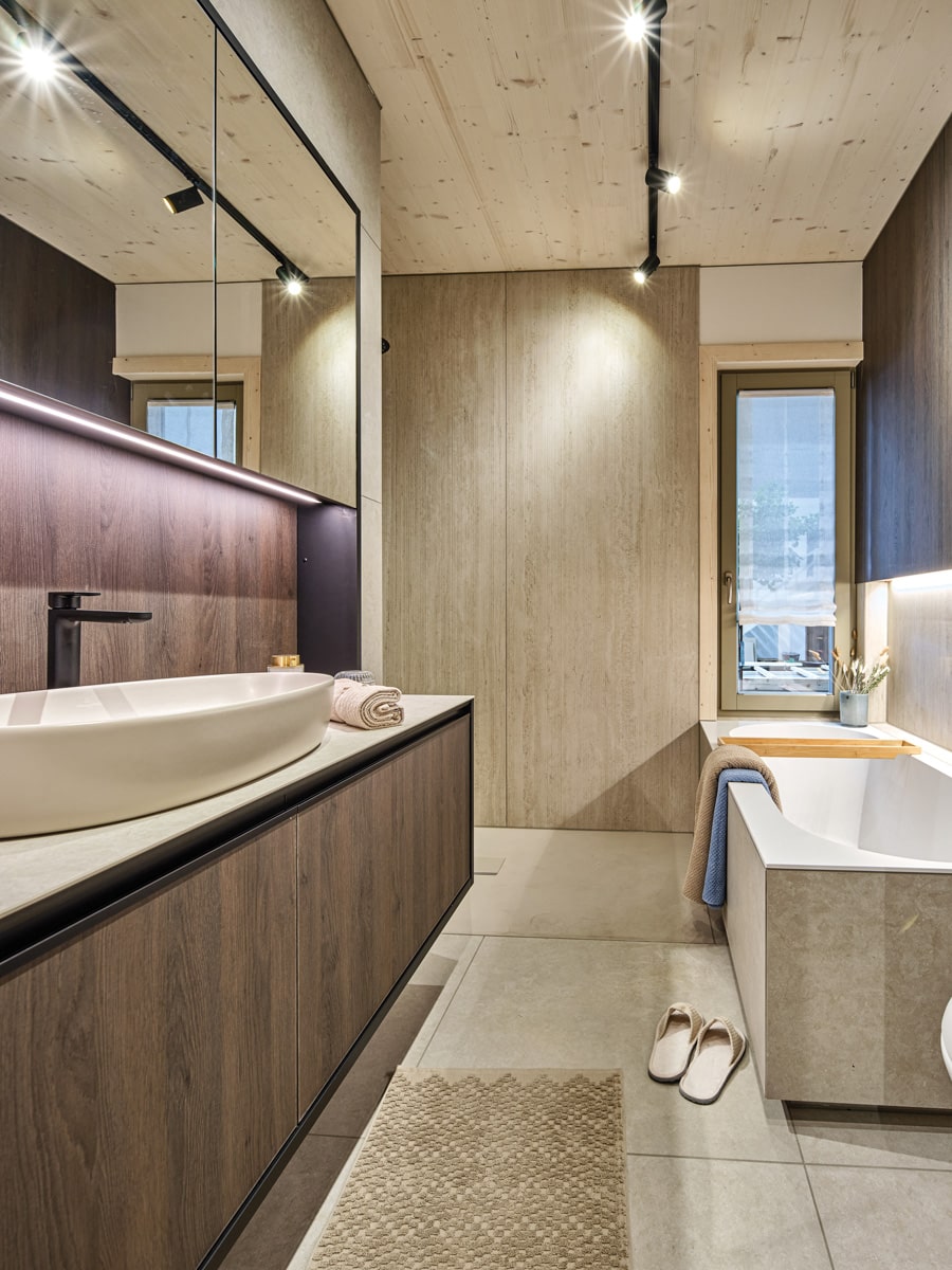 /files/dateien/H%C3%A4user/Elements/Three/modulhaus-holz-badezimmer-design.jpg