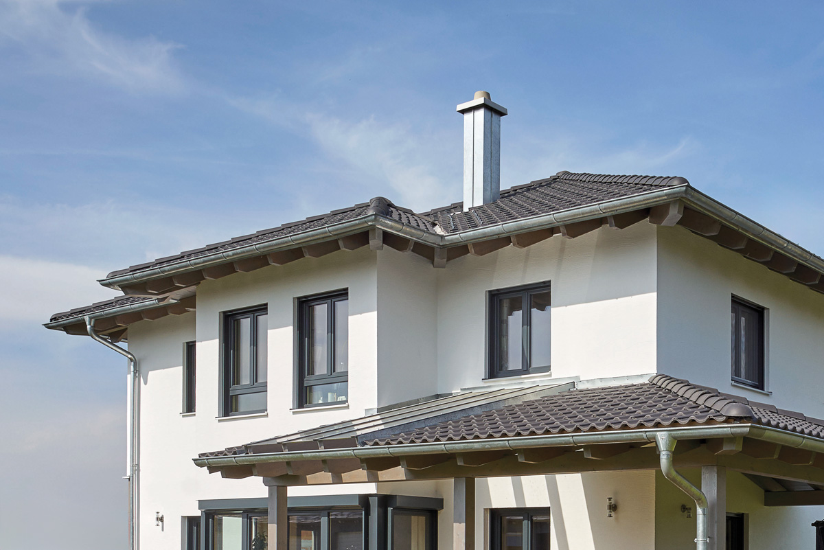 /files/dateien/H%C3%A4user/Foto%20Holzhaus/Dach-Holzhaus-Fertighaus.jpg